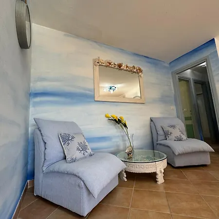 Holiday home Ciclone House